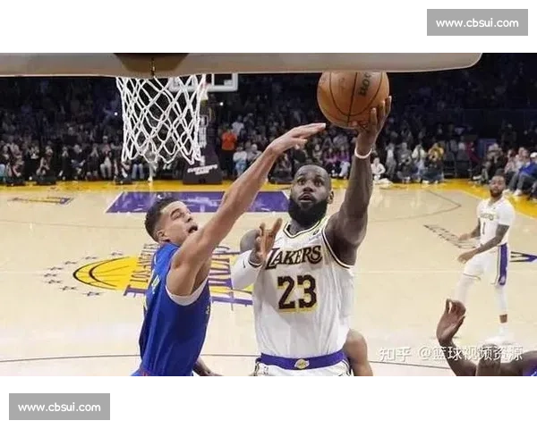 湖人季后赛激战激烈，力争总冠军冲击，面对强敌迎接挑战